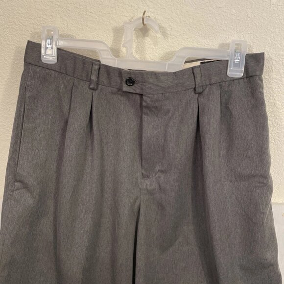 Vintage Exact Dockers Brand Women's Size 14 Gray Pleated Front Slacks 31" Inseam - Picture 3 of 8